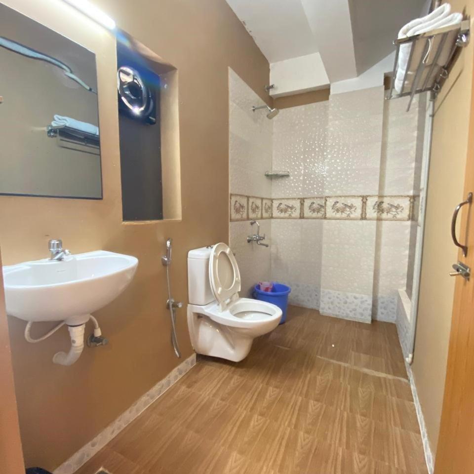 Montecarlo Hotel Mahabalipuram Ngoại thất bức ảnh
